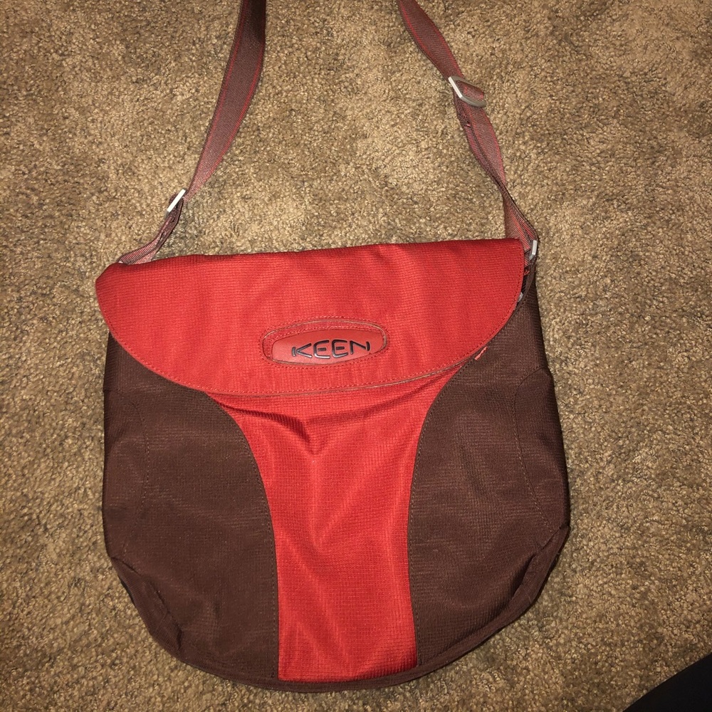 KEEN bag